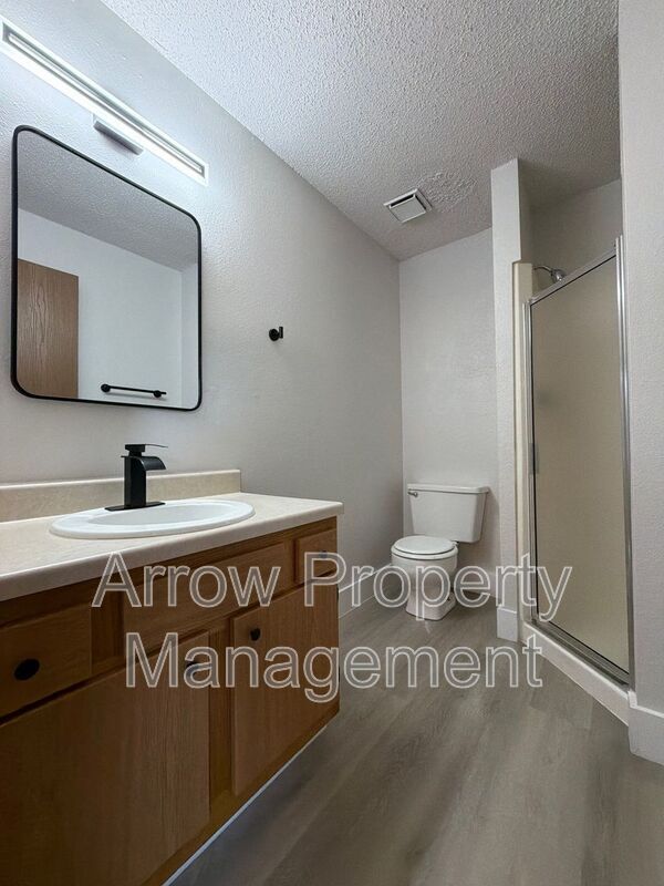 Building Photo - 2344 N 44th St