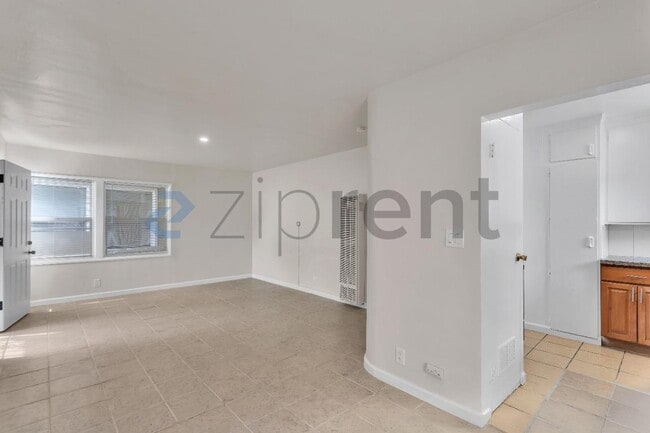 Building Photo - 2012 Cavallo Rd