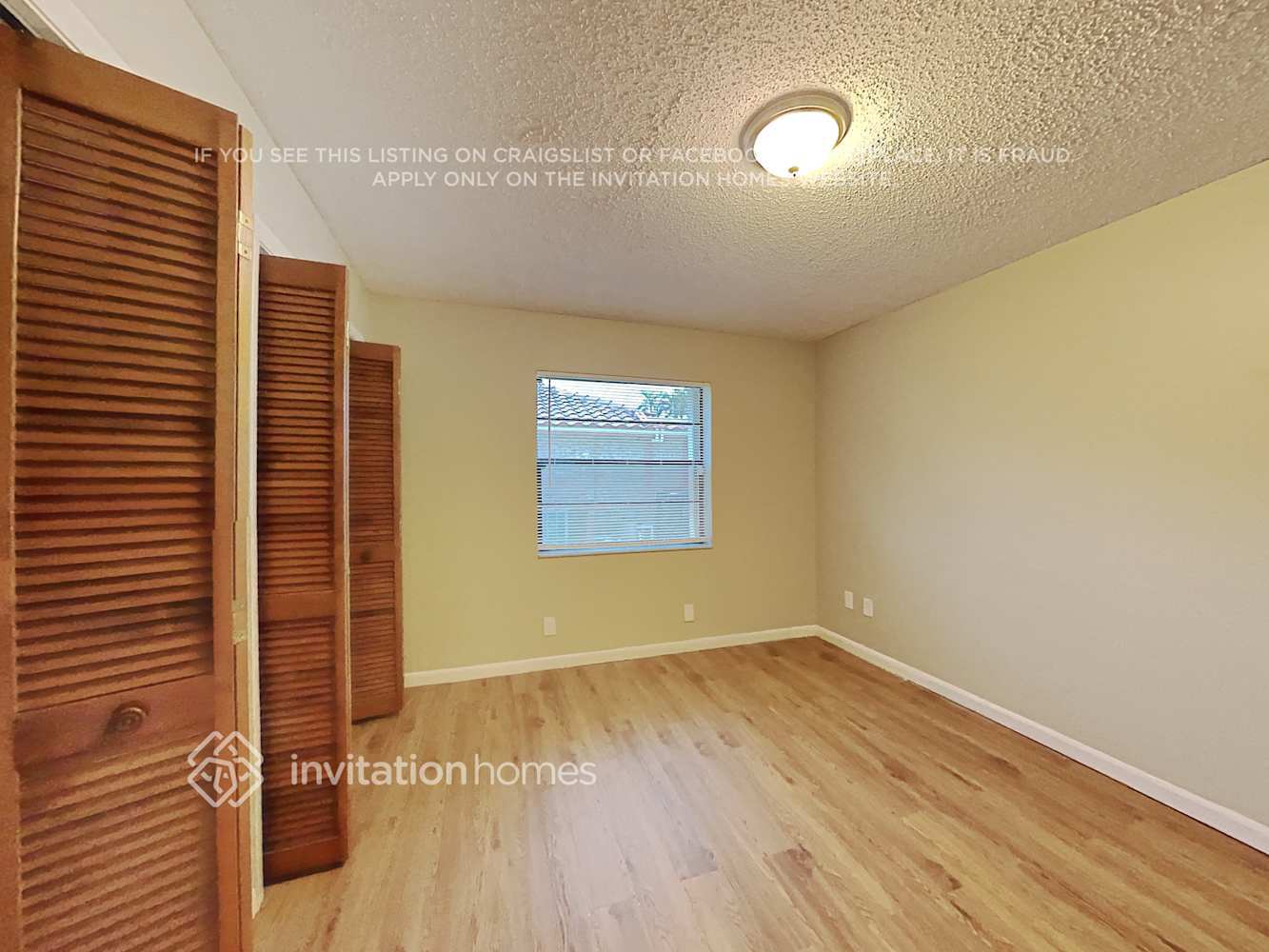 Building Photo - 9841 NW 10th Ct