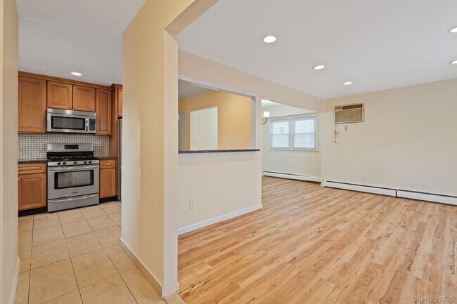 Building Photo - 480 Ocean Ave