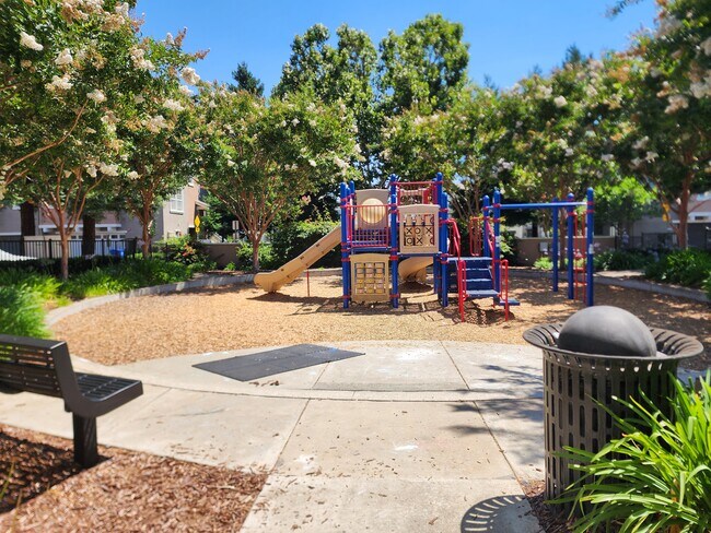 Building Photo - 37422 Monteverde Ter