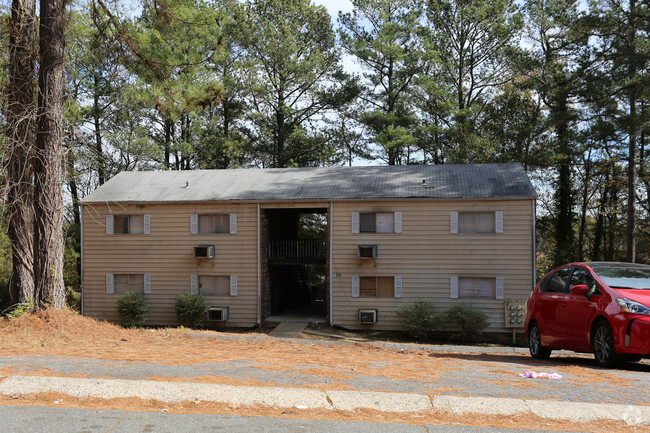 Primary Photo - Gresham Park Apartments