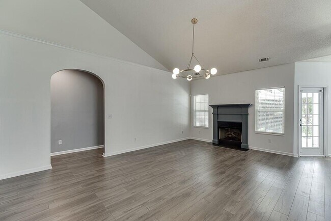 Building Photo - 2464 Laurelfield Dr