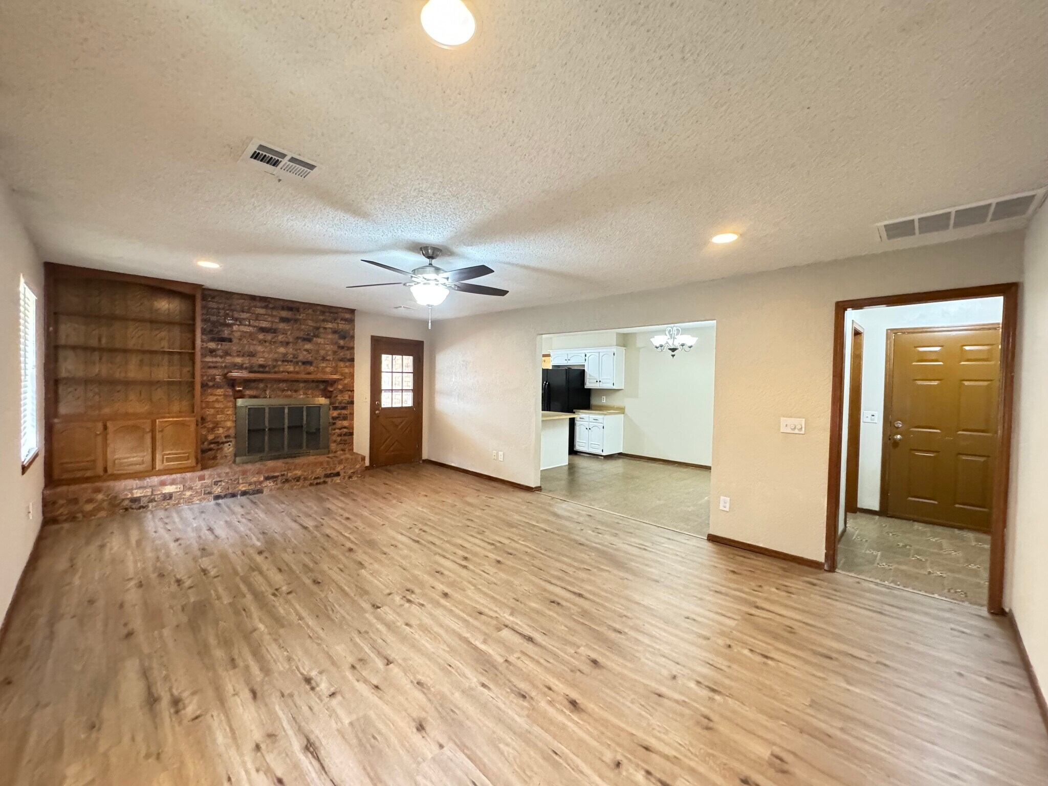 Building Photo - 8636 NW 86th St
