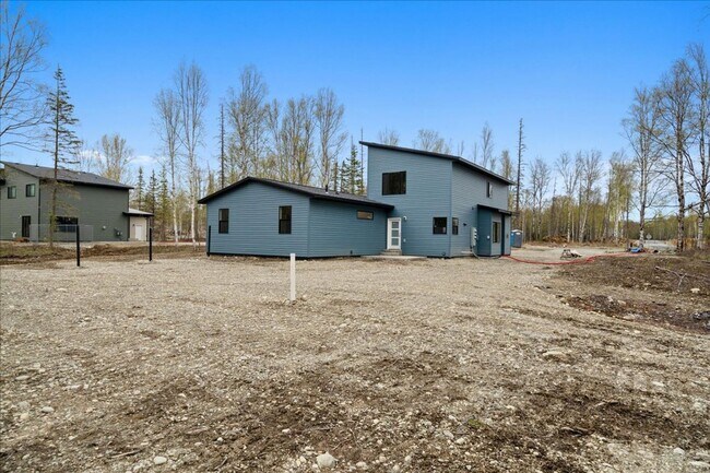 Building Photo - 7404 N Paw St