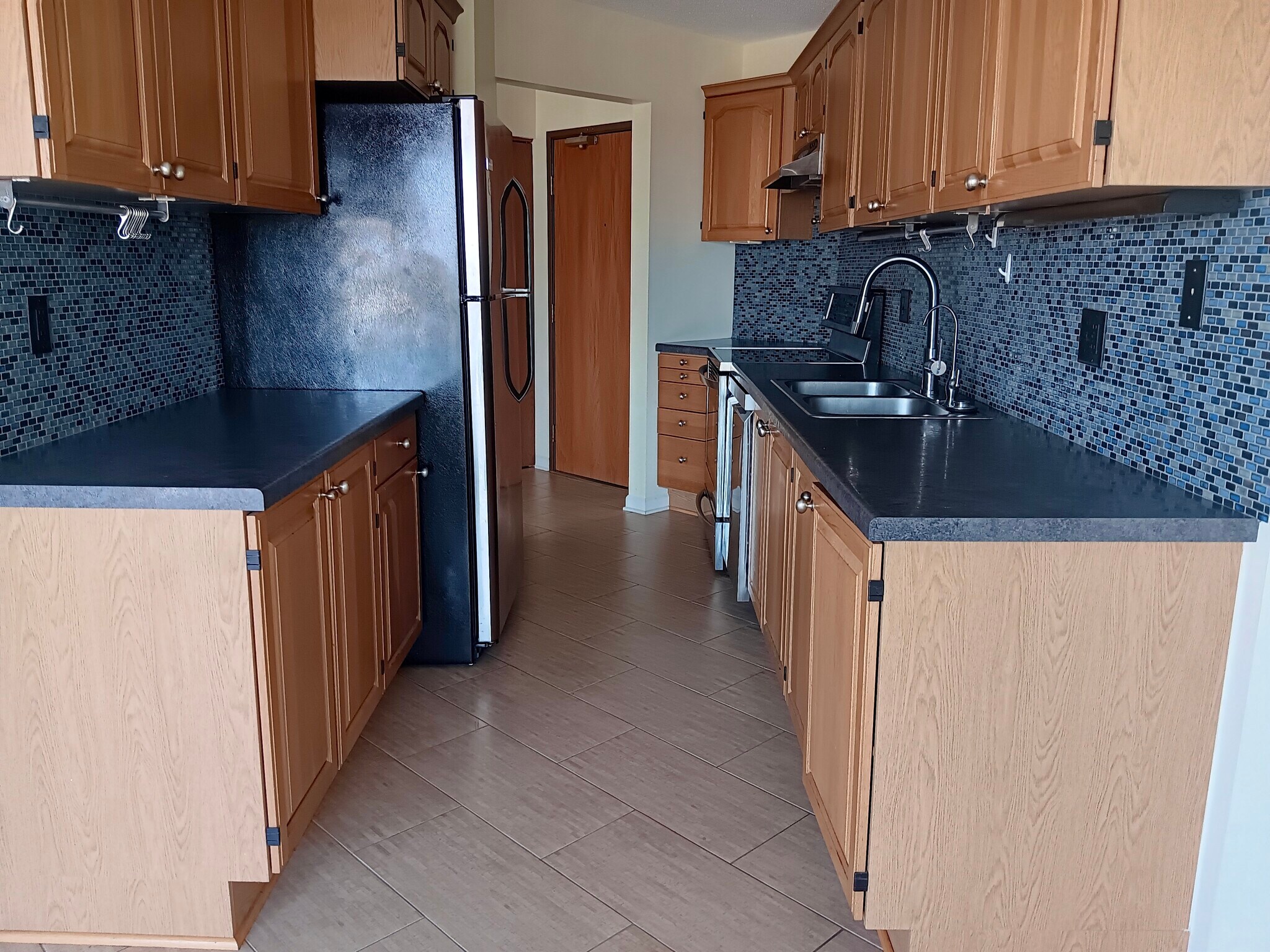 Kitchen - 1425 W 28th St