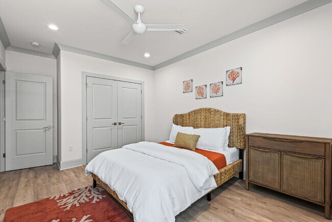 Building Photo - 45 Golden Bell Ct