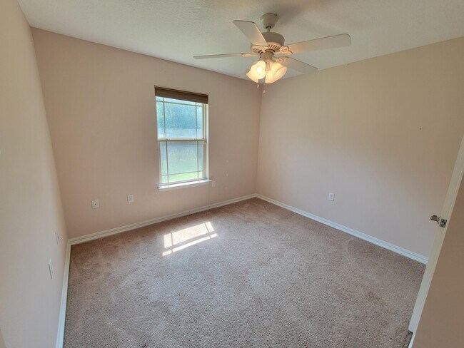 Building Photo - 3009 US-98