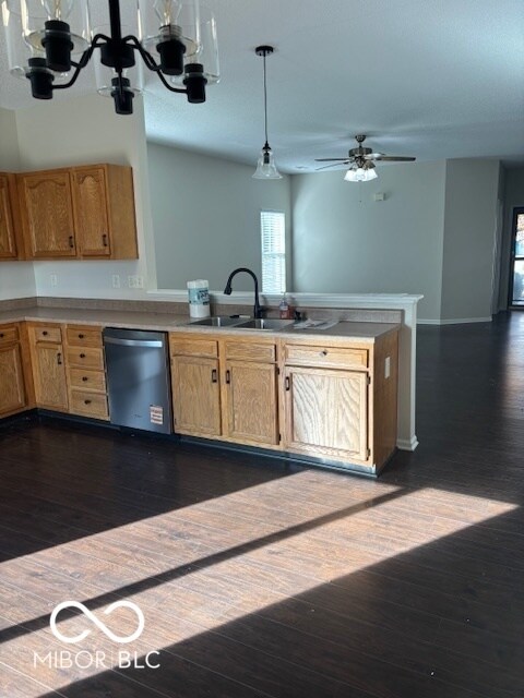 Building Photo - 15550 Outside Trail