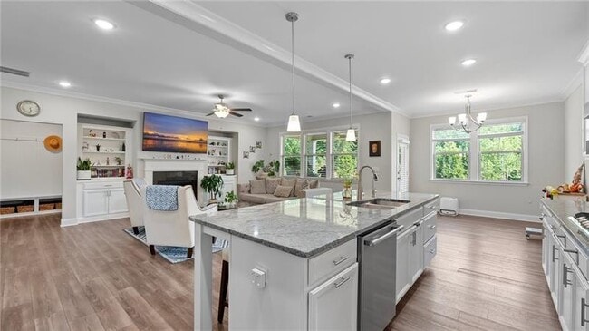 Building Photo - 3860 Oxford Park Ln