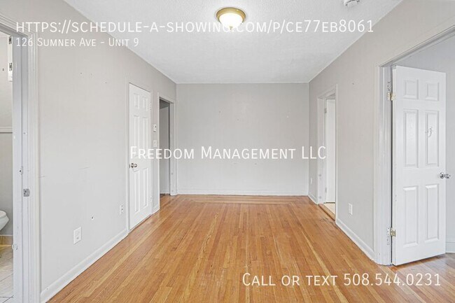 Building Photo - 126 Sumner Ave