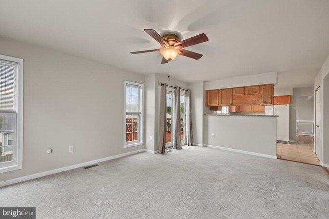 Building Photo - 16 Varone Dr