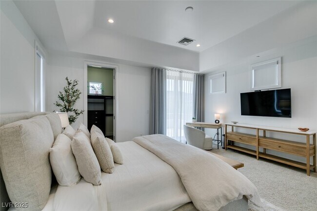 Building Photo - 483 Toucan Ridge Ct