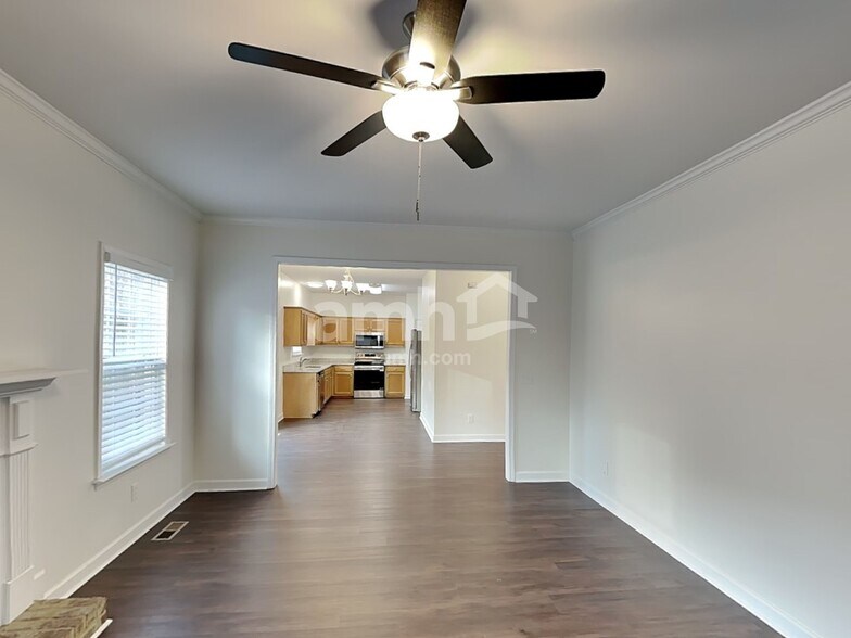 Building Photo - 3058 Romain Trail