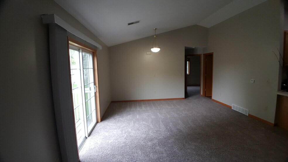 dining room - 919 Pope Street