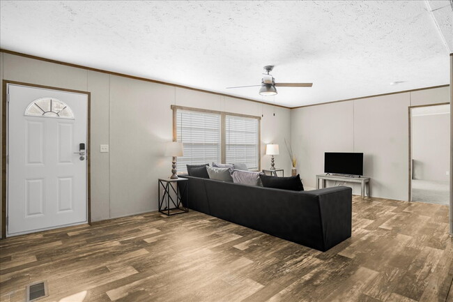 Building Photo - 122 Rambo Dr