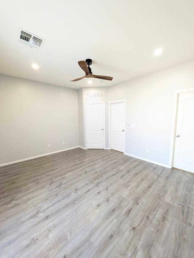 Building Photo - REMODELED - LIKE NEW - IN CHAPARRAL ESTATE...