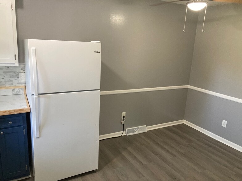 Building Photo - 2207 Winterberry Dr