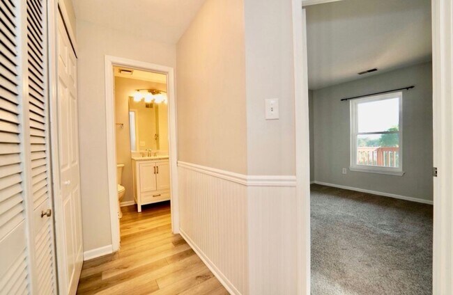 Building Photo - Halethorpe, MD