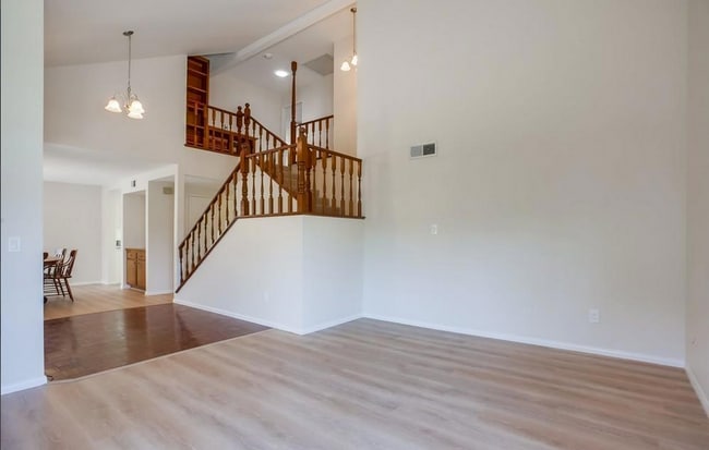 Building Photo - 2074 Caraway St