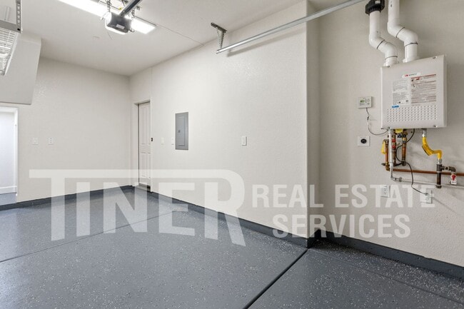 Building Photo - 1509 Bell St