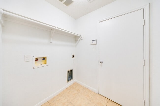 Building Photo - 21415 Sagrantino Ct