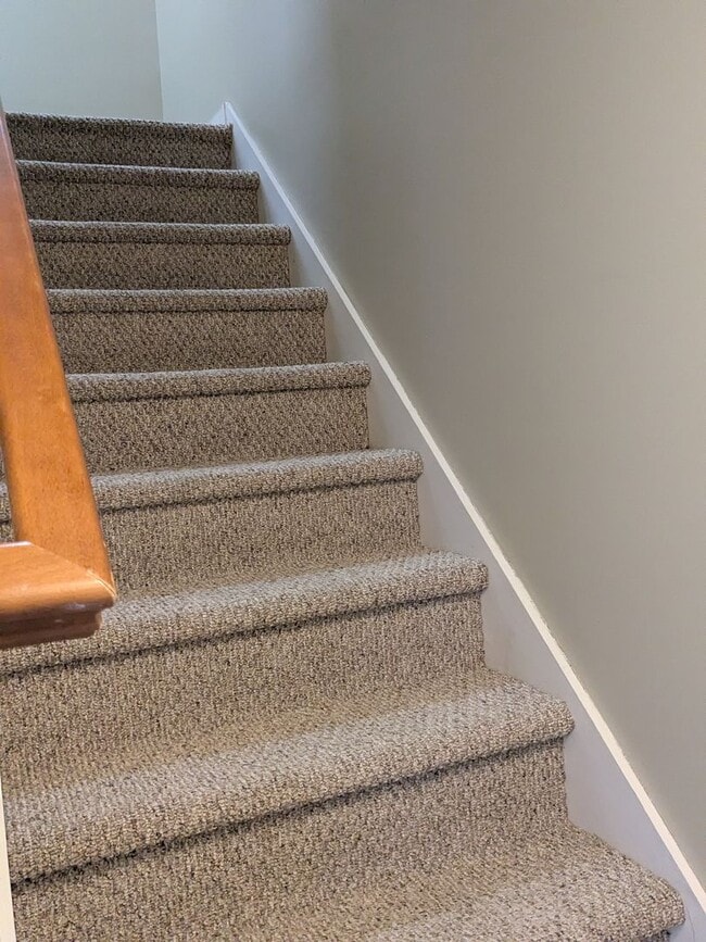 Building Photo - Pike's Place Townhouse