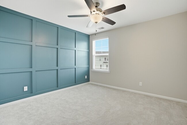 Building Photo - 75 Pomona Cir