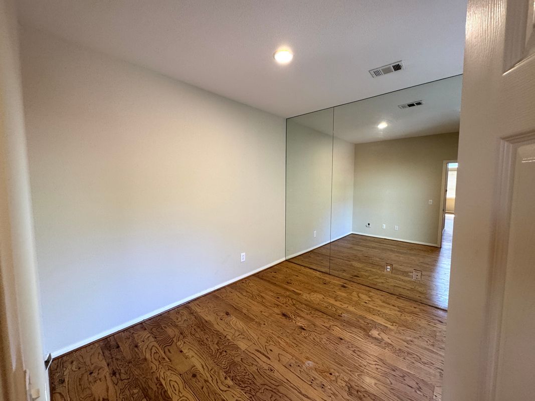 Building Photo - 3906 Rill Ct