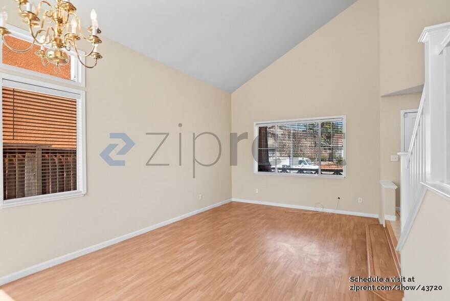 Building Photo - 2341 Whitetail Dr