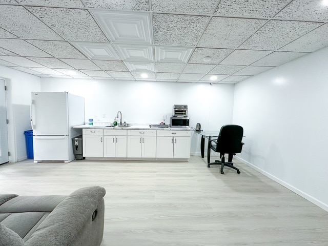 The kitchen - 5113 Ravensworth Rd