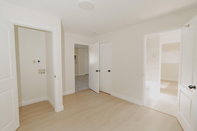 Building Photo - 683 - 695 Vermont Avenue, Turlock CA 95380