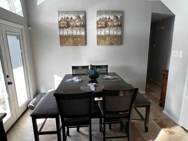 Building Photo - 15611 Brookwood Lake Pl