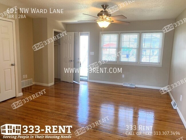 Building Photo - You'll be able to move around in this one ...