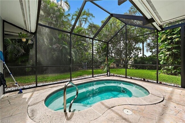 Building Photo - 404 Marathon Ct