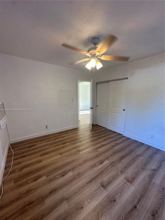 Building Photo - 2891 NW 13th Ct