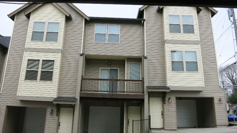Building Photo - 2979 SE 92nd Ave