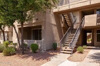Building Photo - 3830 E Lakewood Pkwy E