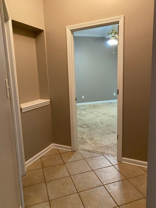 Building Photo - Highland Ridge Neighborhood in Prattville