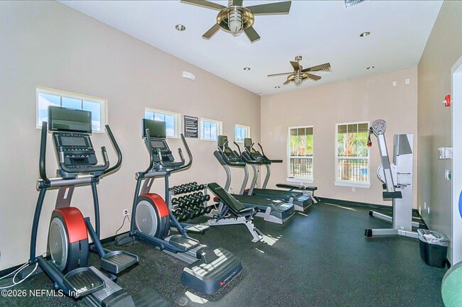 Building Photo - 7048 Rosabella Cir