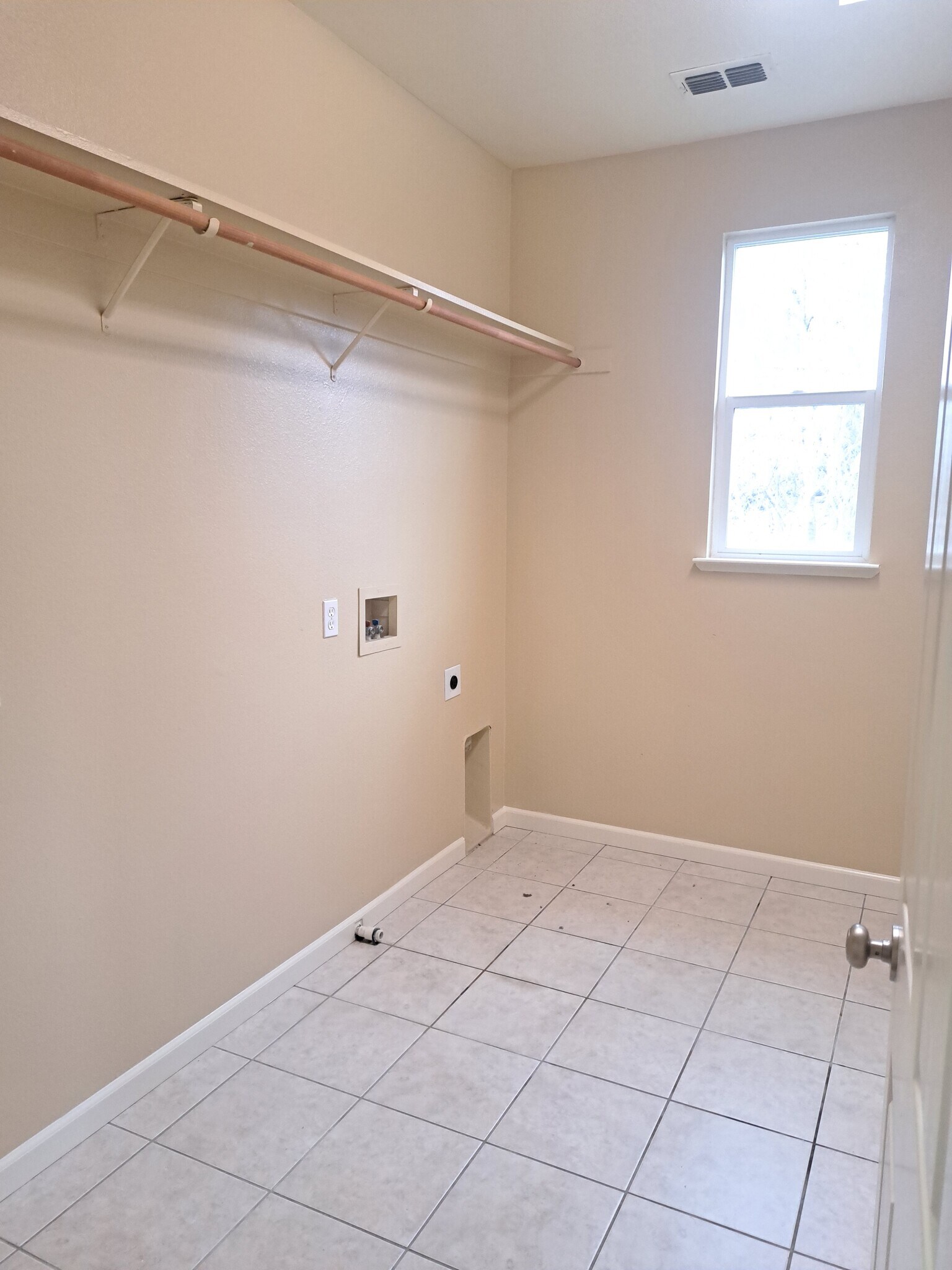 Building Photo - 5300 Janero Way