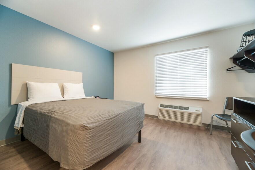 Building Photo - Furnished Studio-Ocala