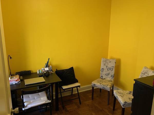 den/study - 4471 MacArthur Blvd NW