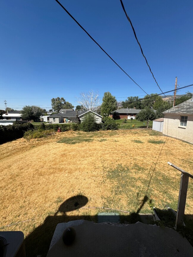 Building Photo - 145 E 1200 S