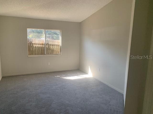 Building Photo - 3004 Summer House Dr