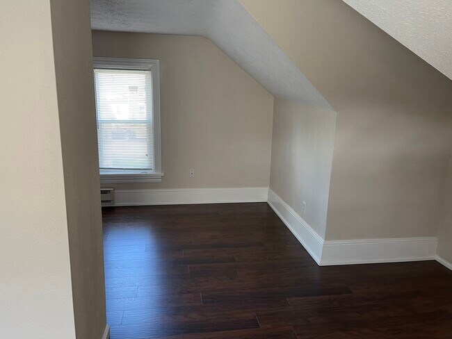 third floor finished attic - 517 N 9th Ave