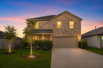 Building Photo - 21154 Vercelli St