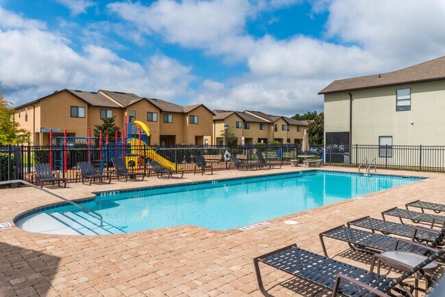 Building Photo - 486 Cabernet Pl