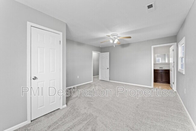 Building Photo - 304 Beech St