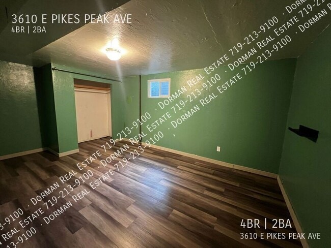 Building Photo - 3610 E Pikes Peak Ave